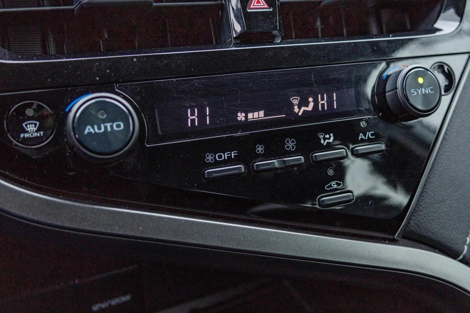 2022 TOYOTA CAMRY - Image 19