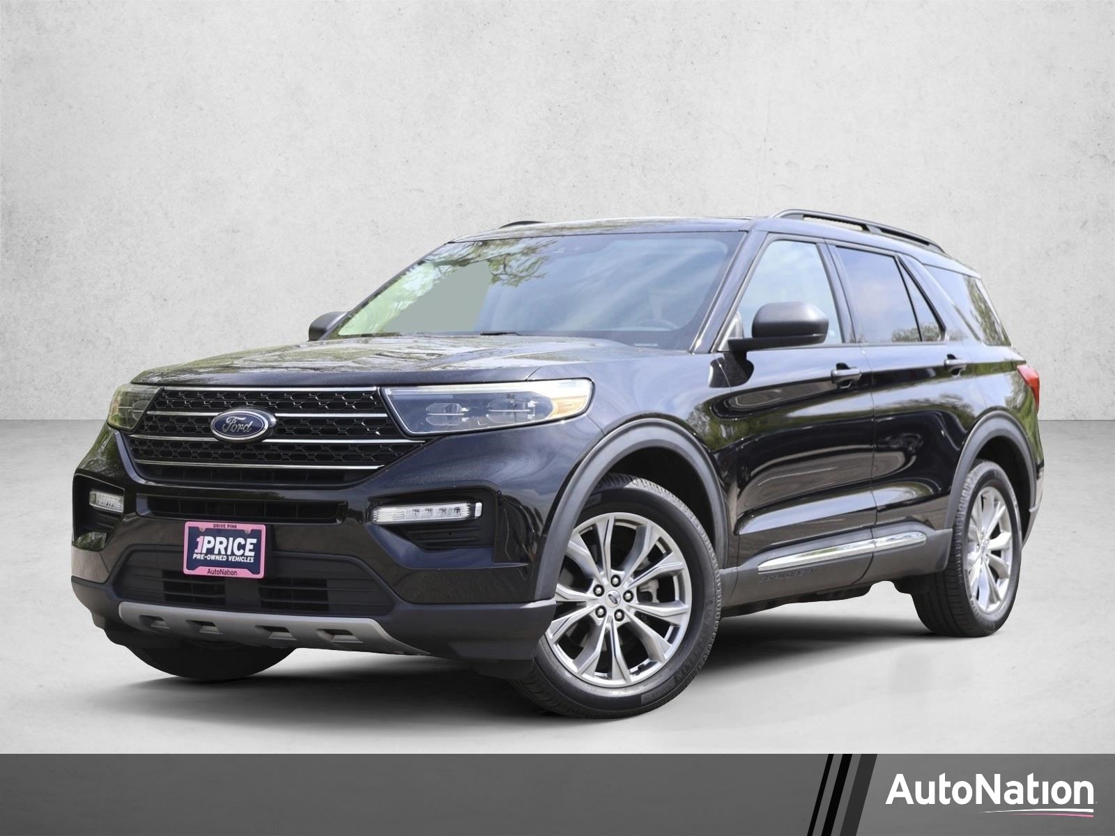 2020 Ford Explorer XLT 4WD's photo
