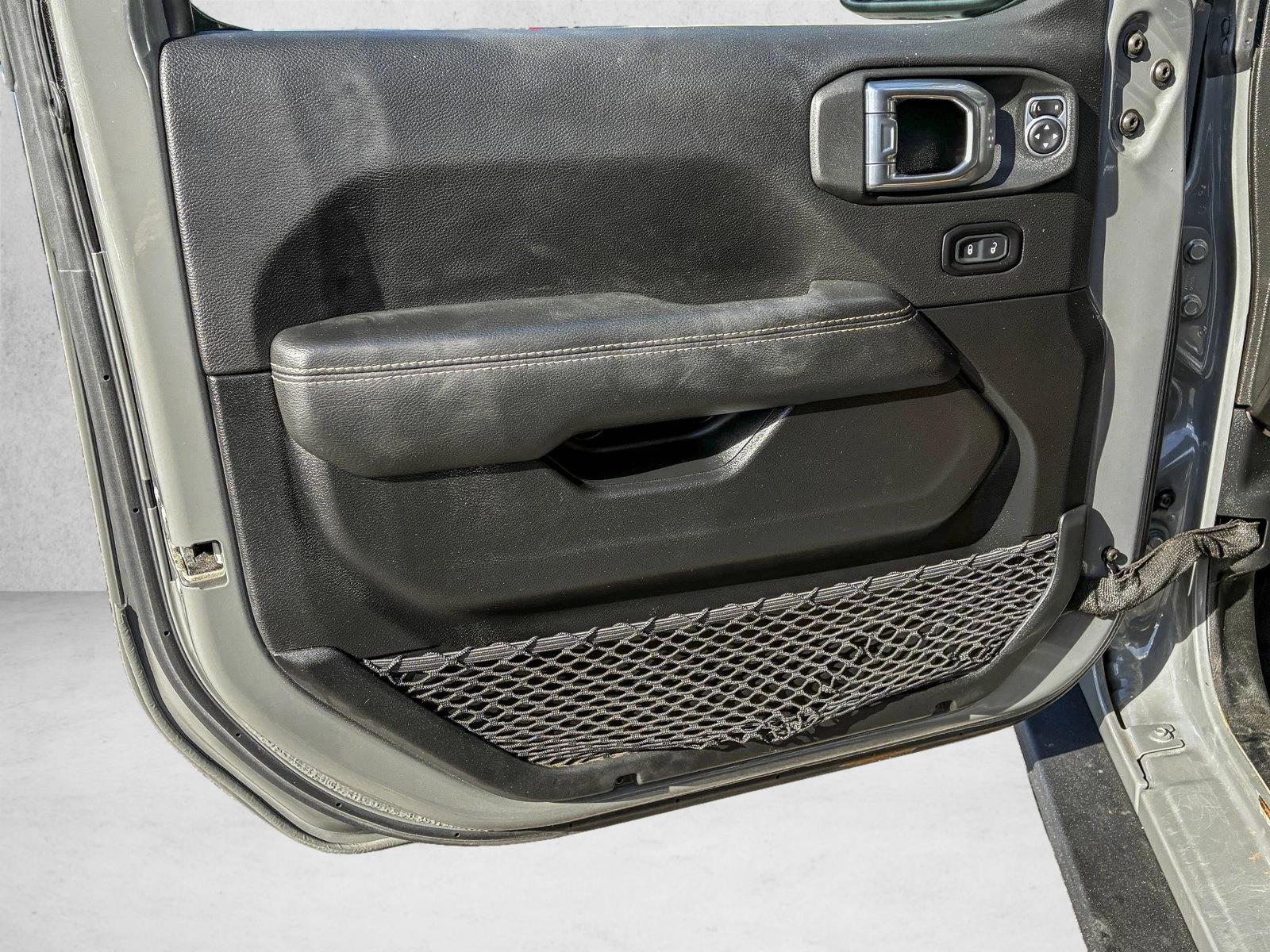 2021 JEEP WRANGLER - Image 12