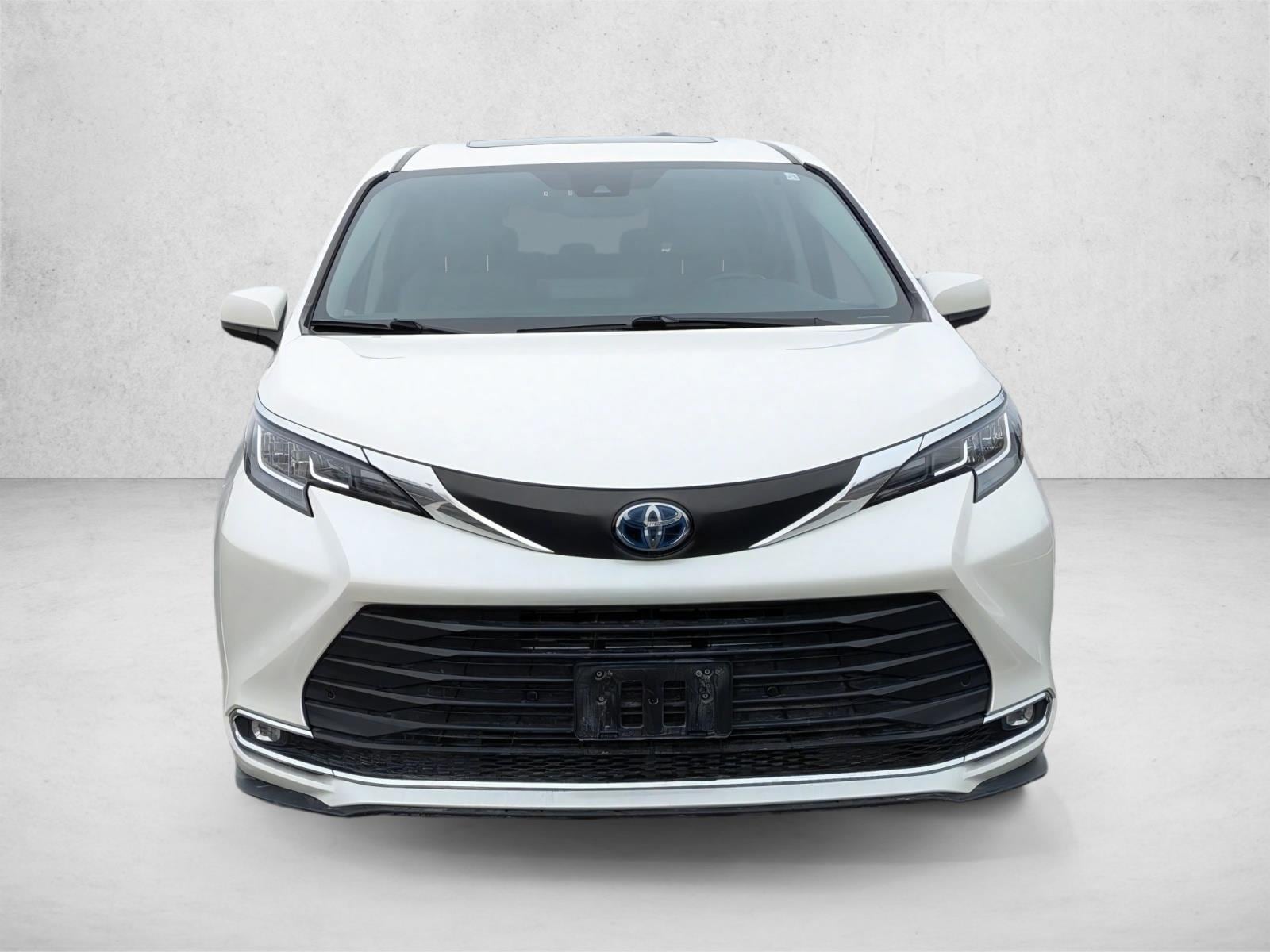 2021 TOYOTA SIENNA - Image 2