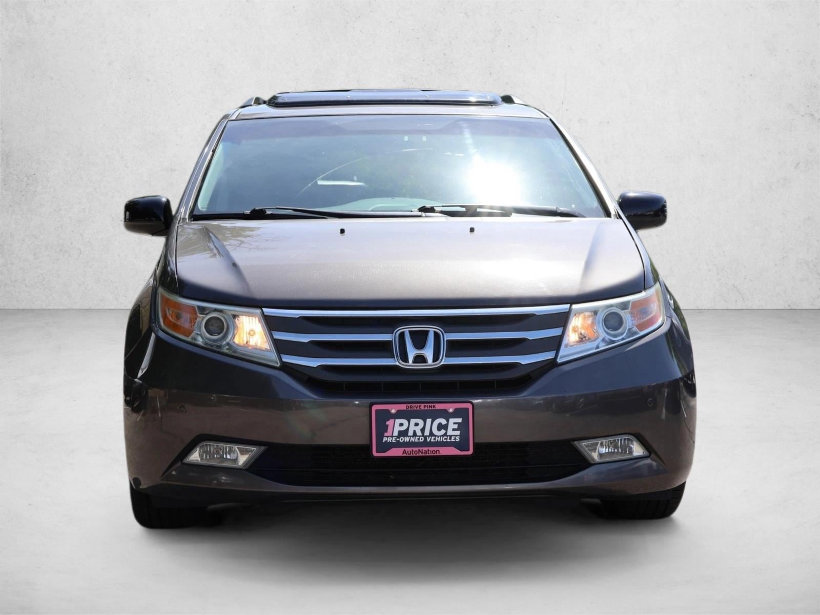 Used 2011 Honda Odyssey Touring Elite with VIN 5FNRL5H95BB023017 for sale in Des Plaines, IL