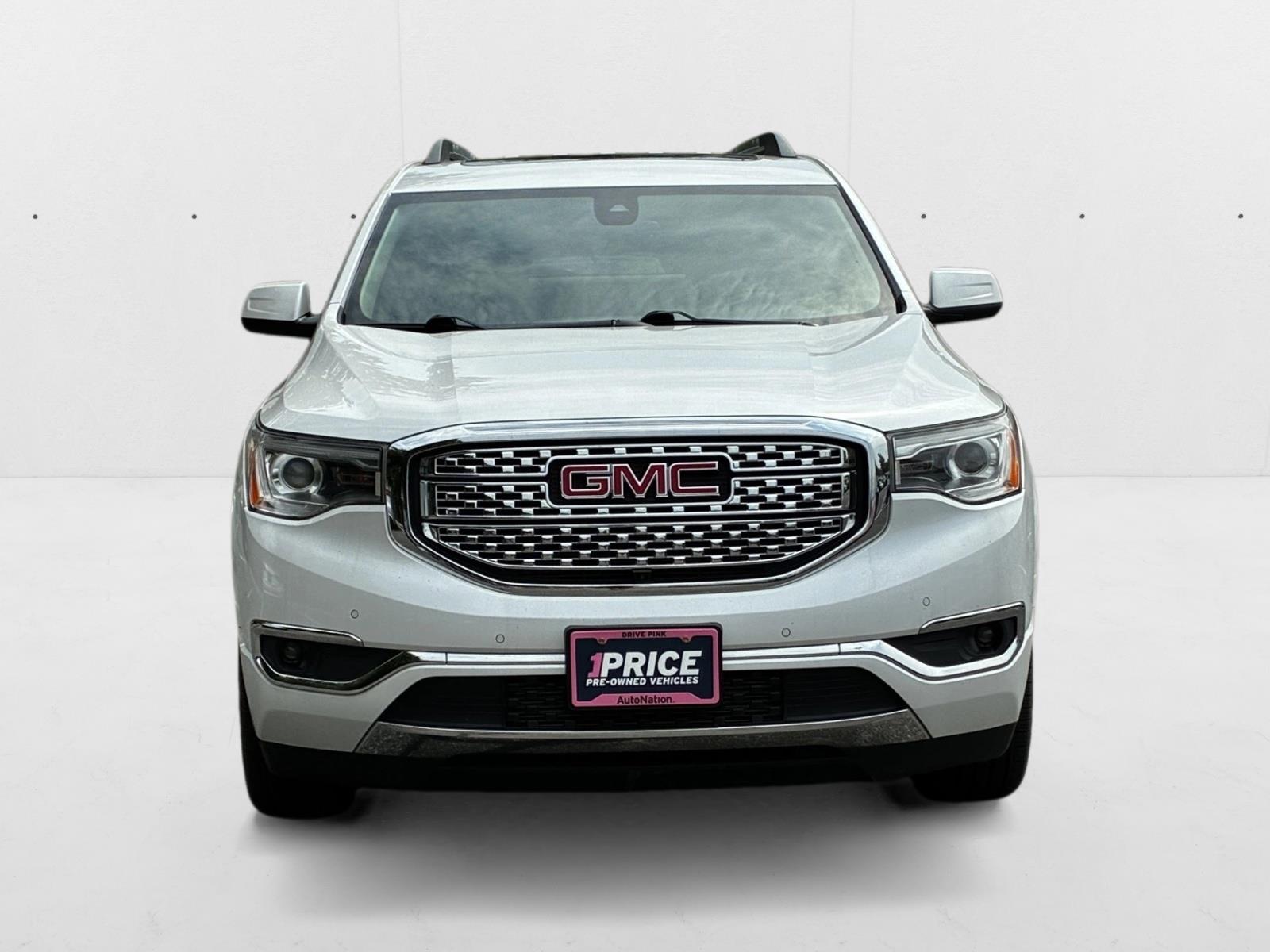2019 Gmc Acadia Denali photo 2