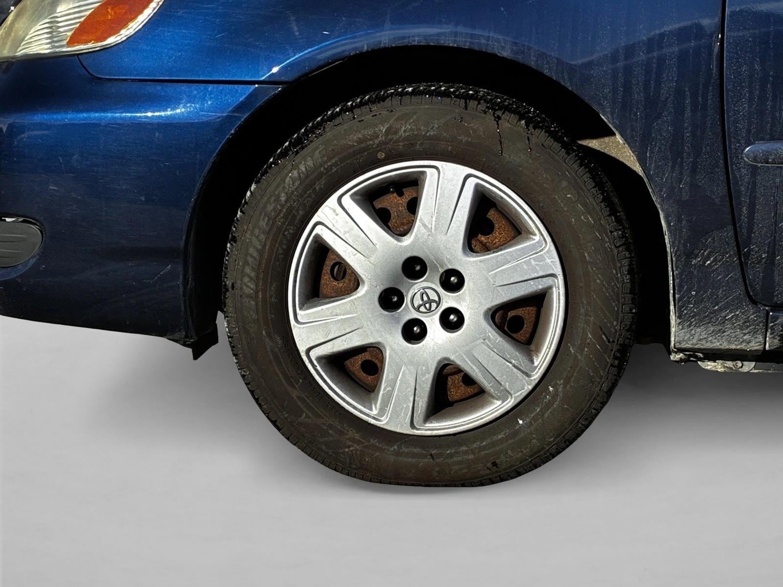 2007 TOYOTA COROLLA - Image 9