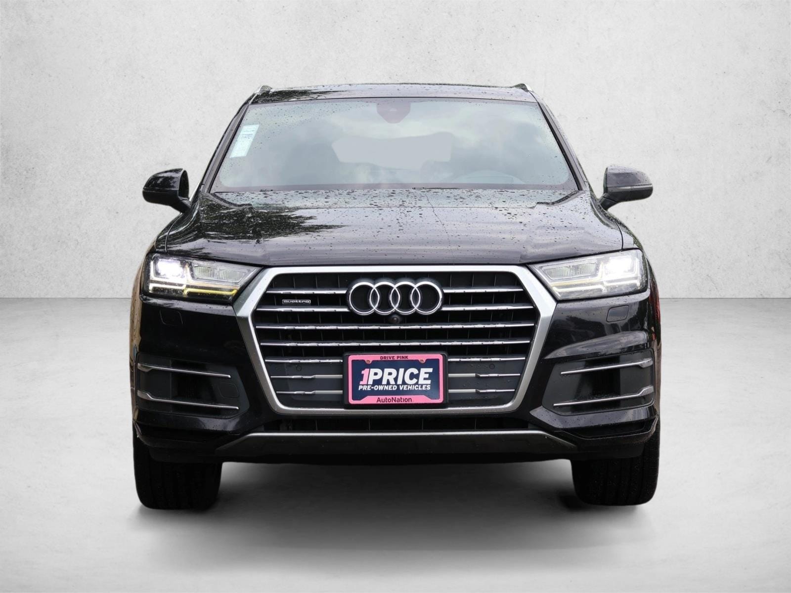Used 2017 Audi Q7 Prestige with VIN WA1VAAF74HD011112 for sale in Des Plaines, IL
