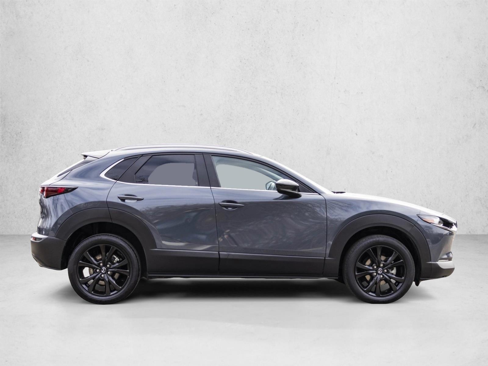 2025 MAZDA CX-30 - Image 4