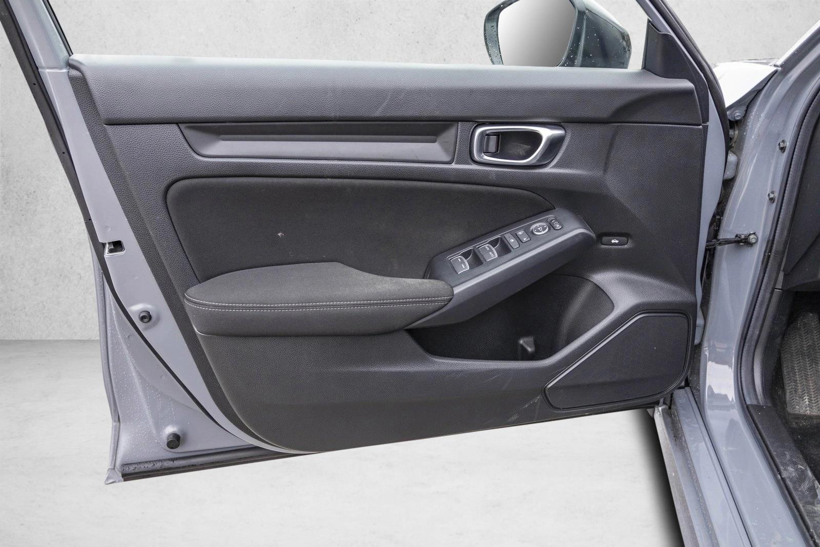 2025 HONDA CIVIC - Image 17