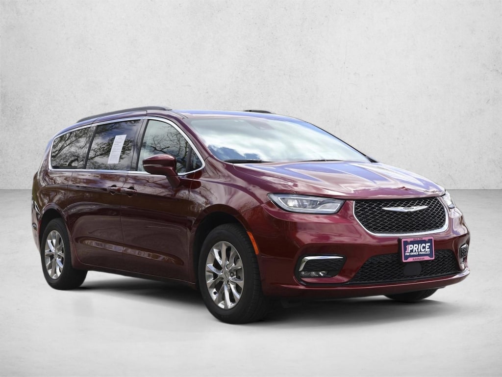 Used 2022 Chrysler Pacifica Touring L Van Passenger Van