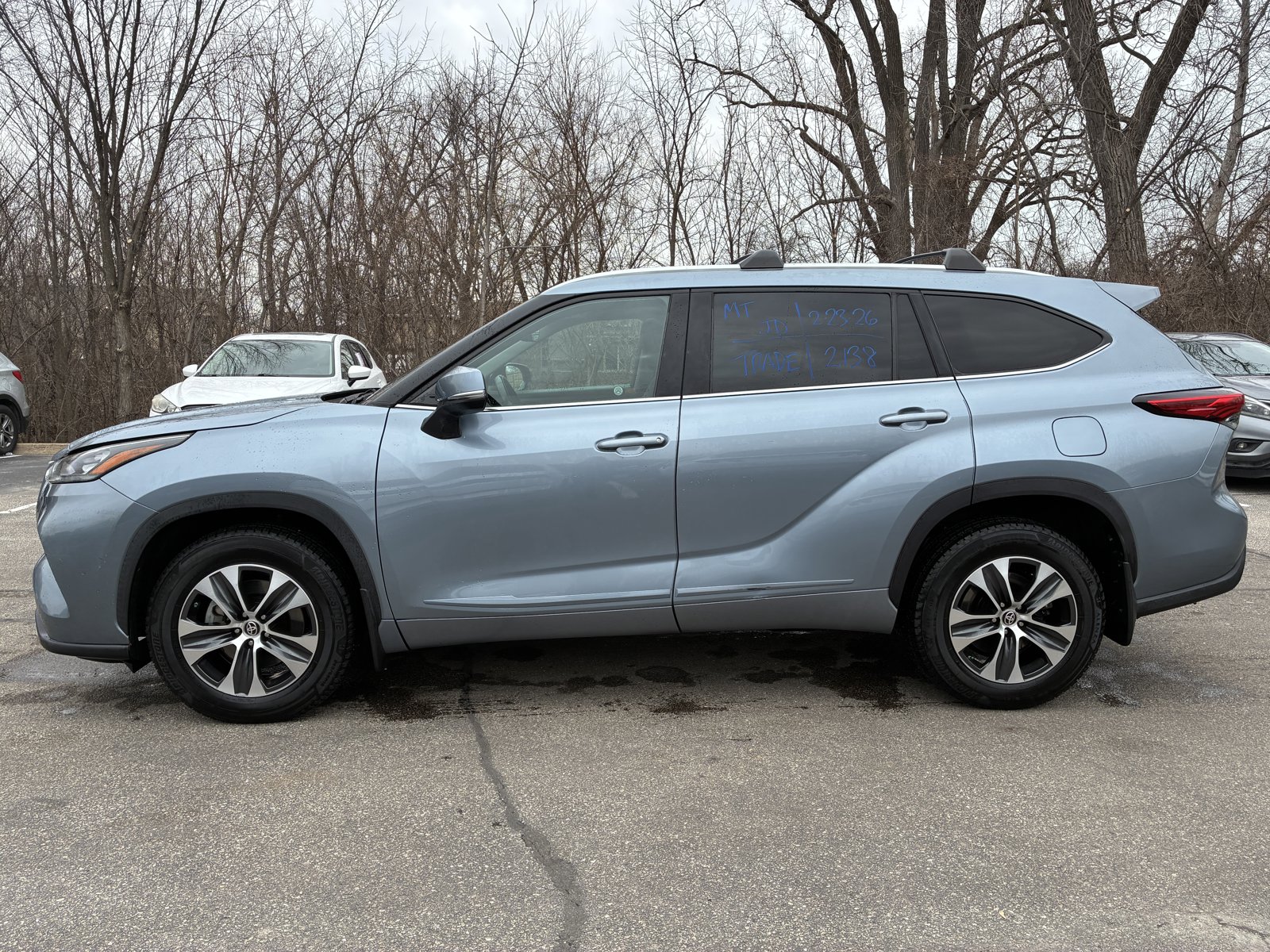 2020 TOYOTA HIGHLANDER - Image 8