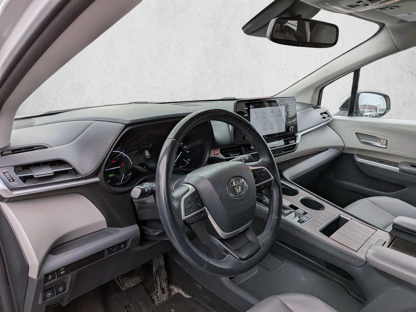 2021 TOYOTA SIENNA - Image 9