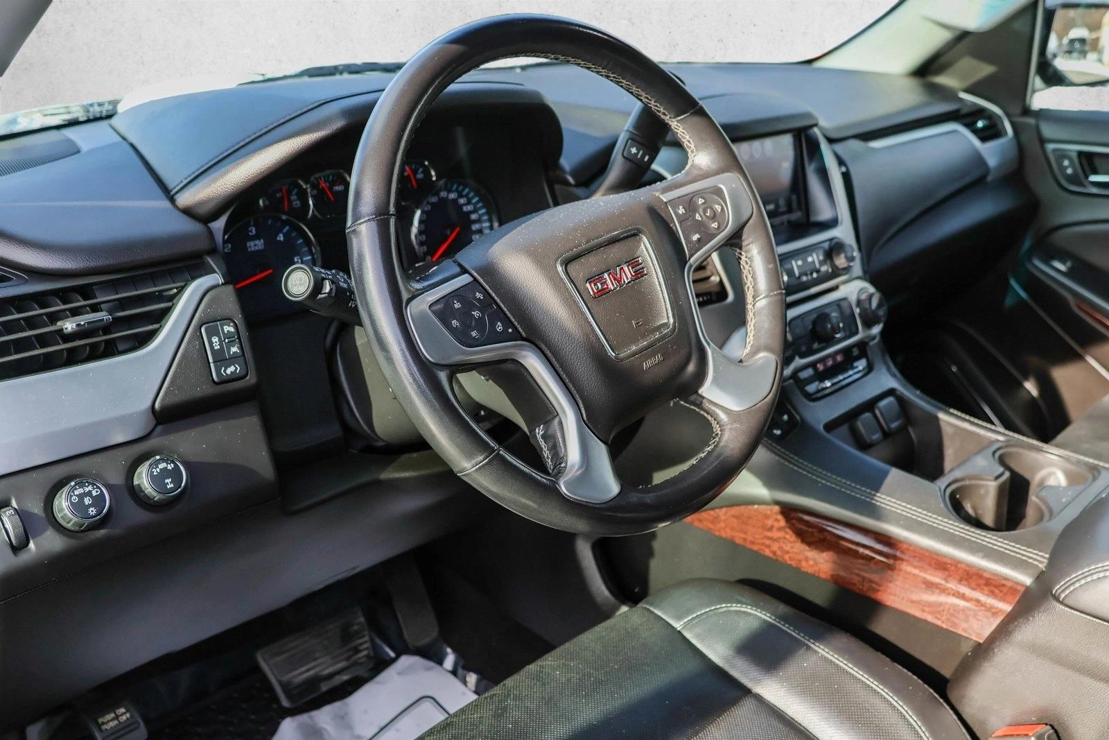 2018 GMC YUKON - Image 10
