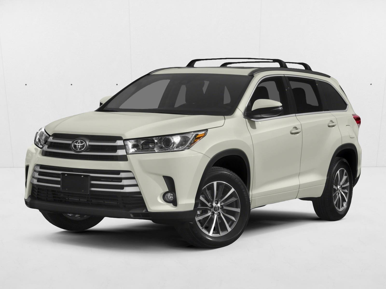 2017 TOYOTA HIGHLANDER - Image 1
