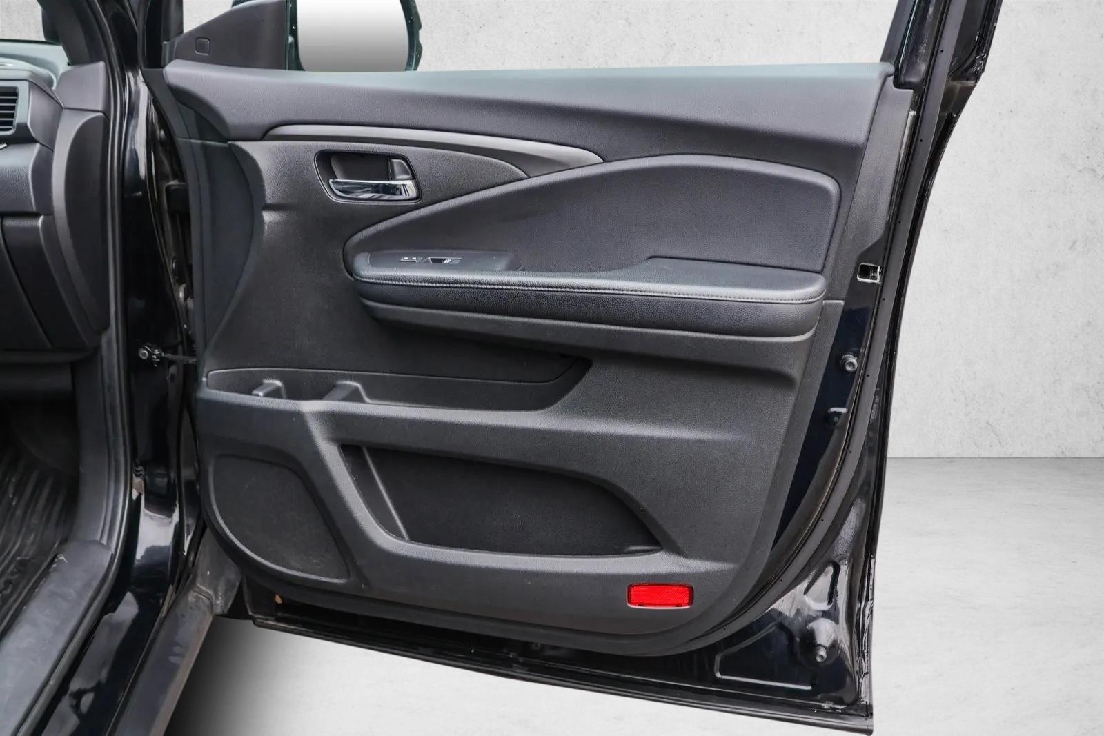 2019 HONDA PASSPORT - Image 30