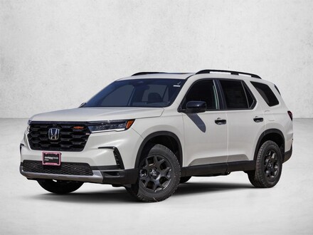 2025 Honda Pilot TrailSport SUV