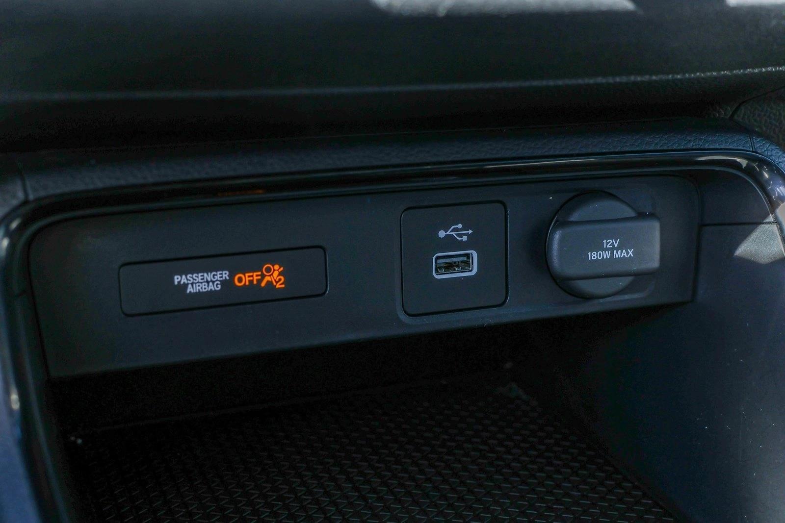 2025 HONDA CR-V - Image 20