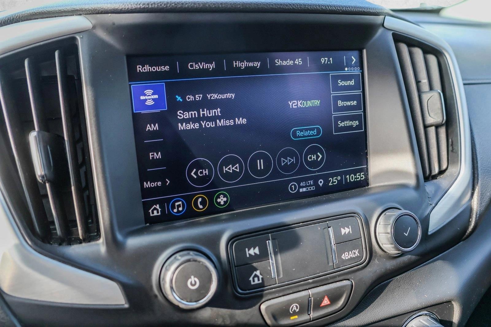 2023 GMC TERRAIN - Image 17