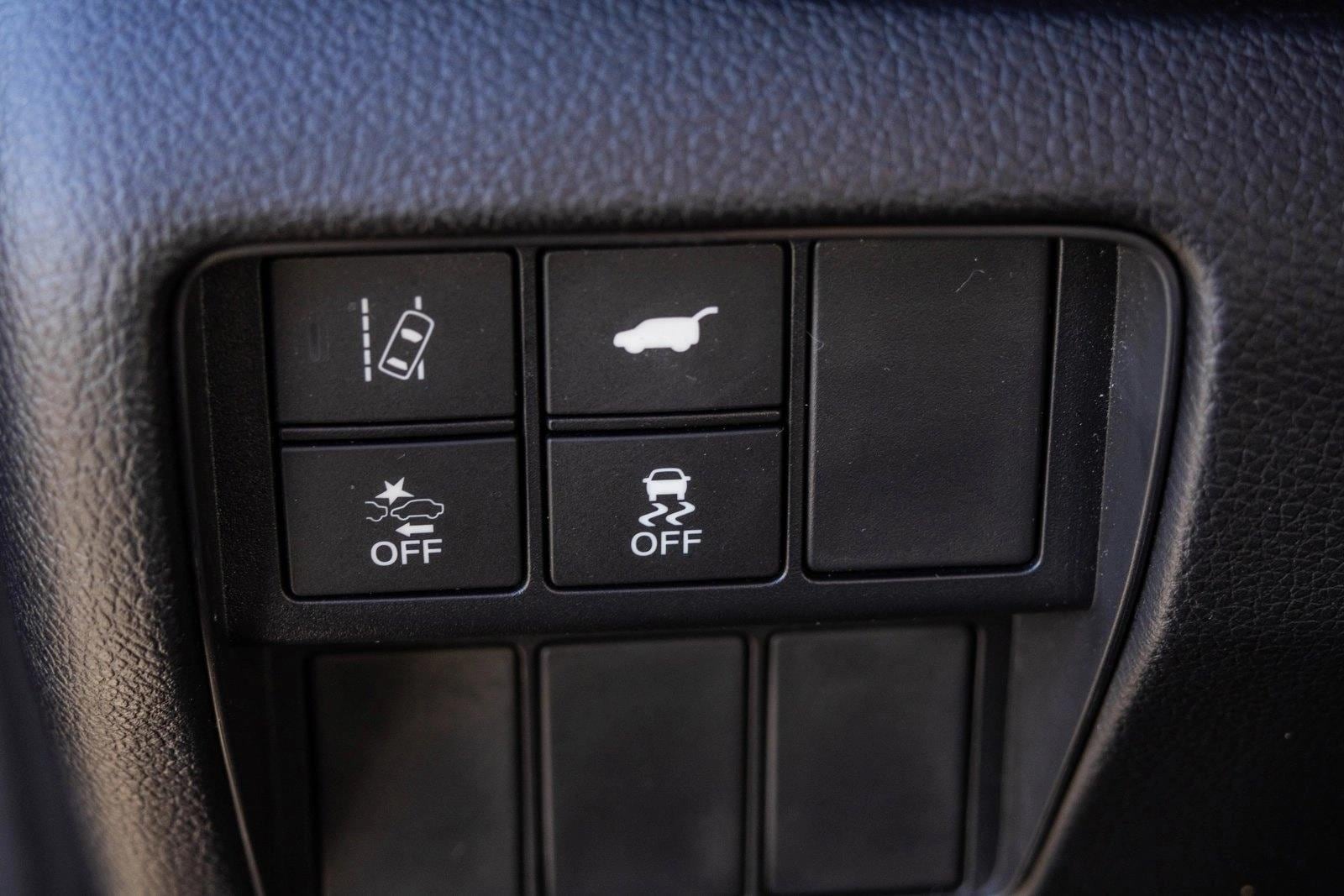 2017 HONDA CR-V - Image 13