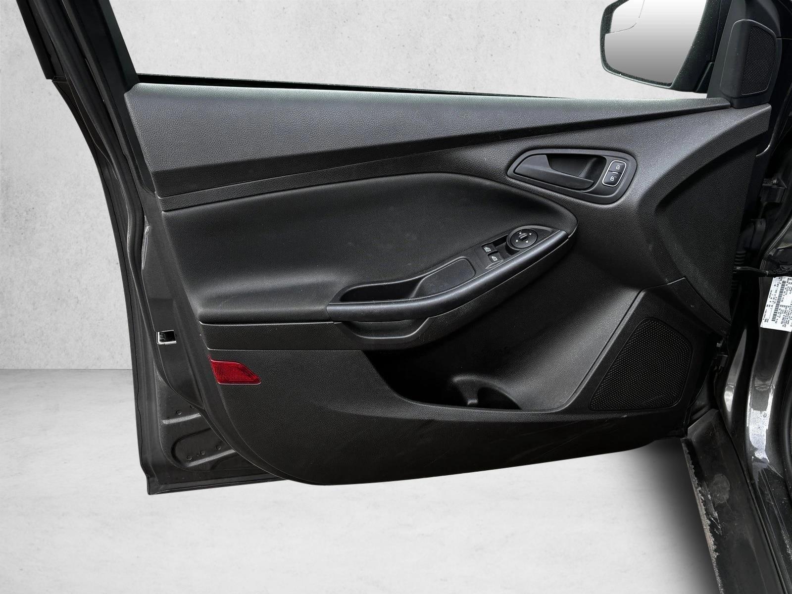 2016 FORD FOCUS - Image 12