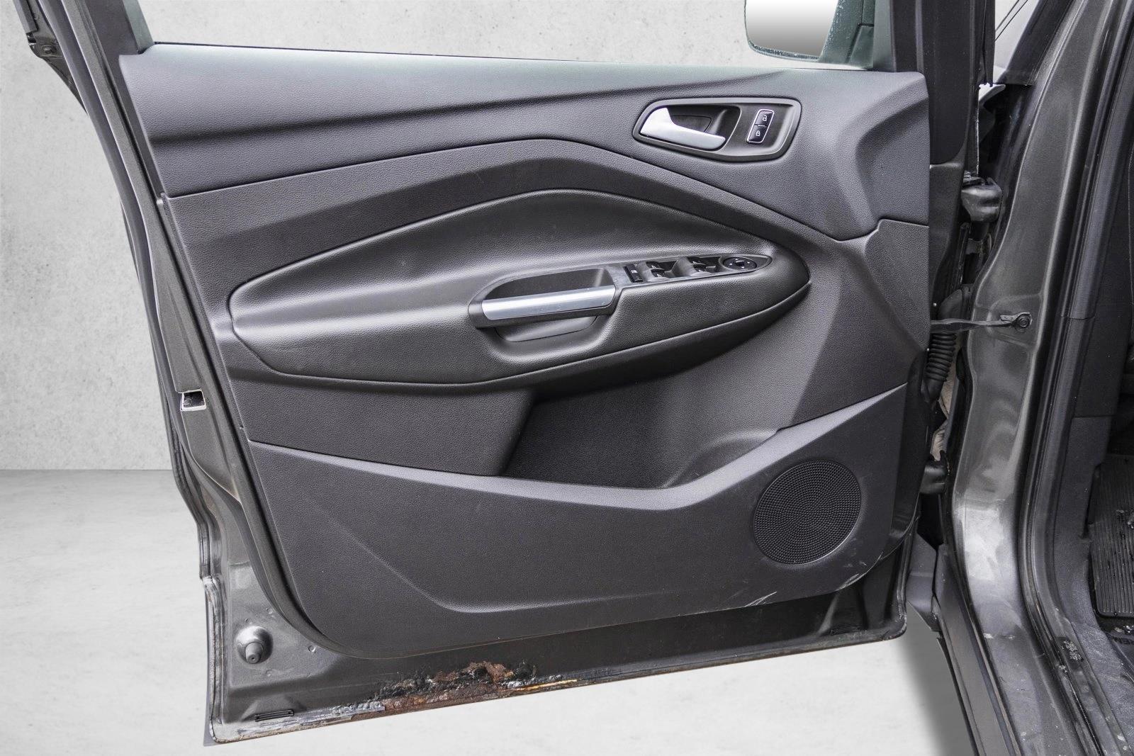 2016 FORD ESCAPE - Image 12