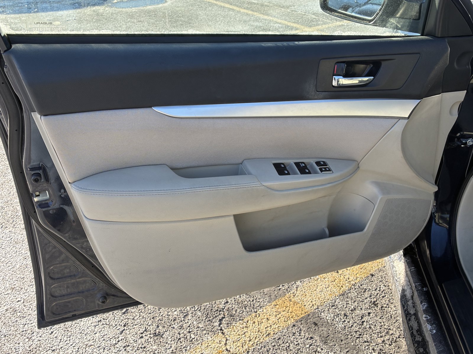 2013 SUBARU LEGACY - Image 12