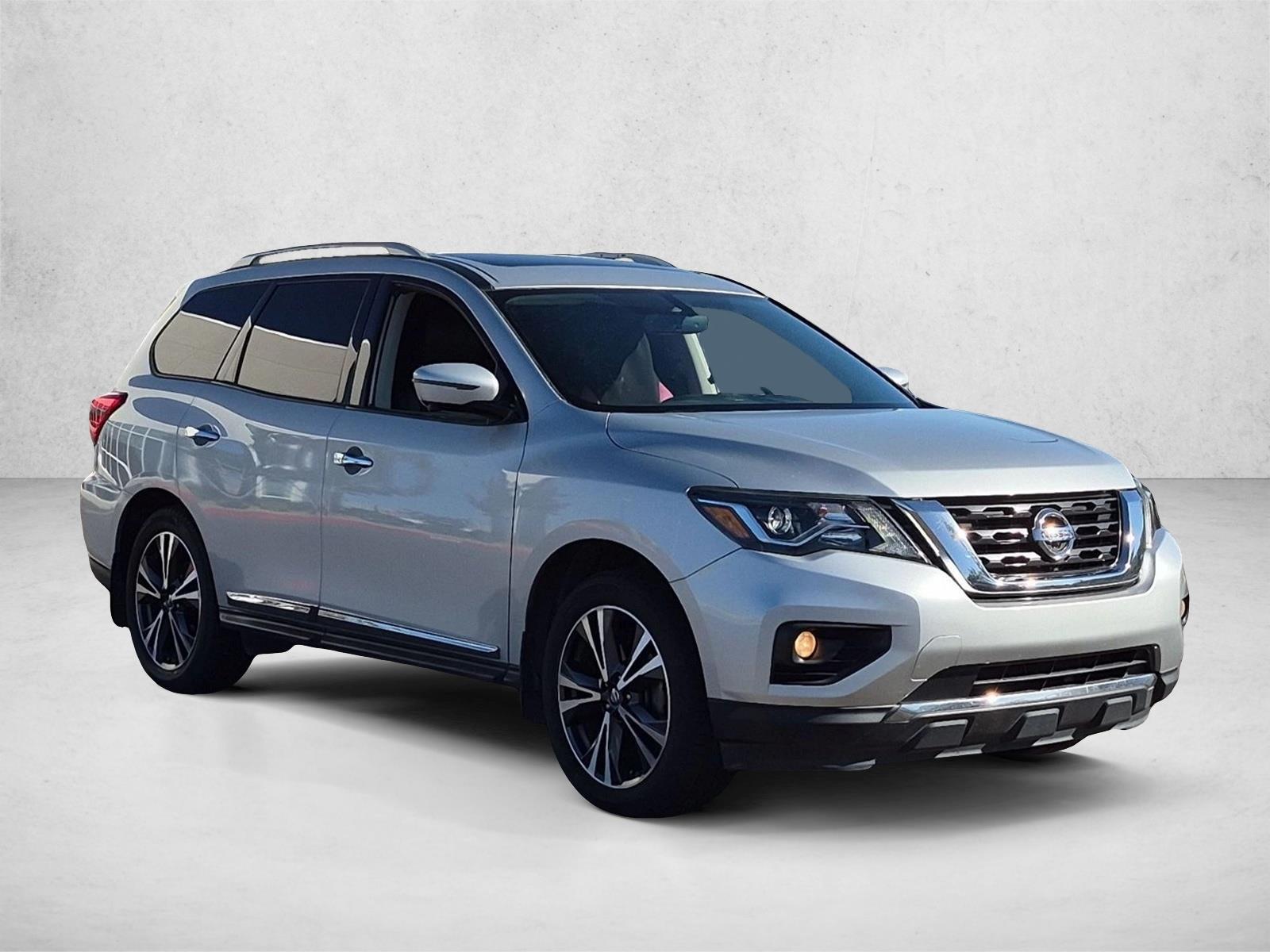 Used 2017 Nissan Pathfinder Platinum SUV