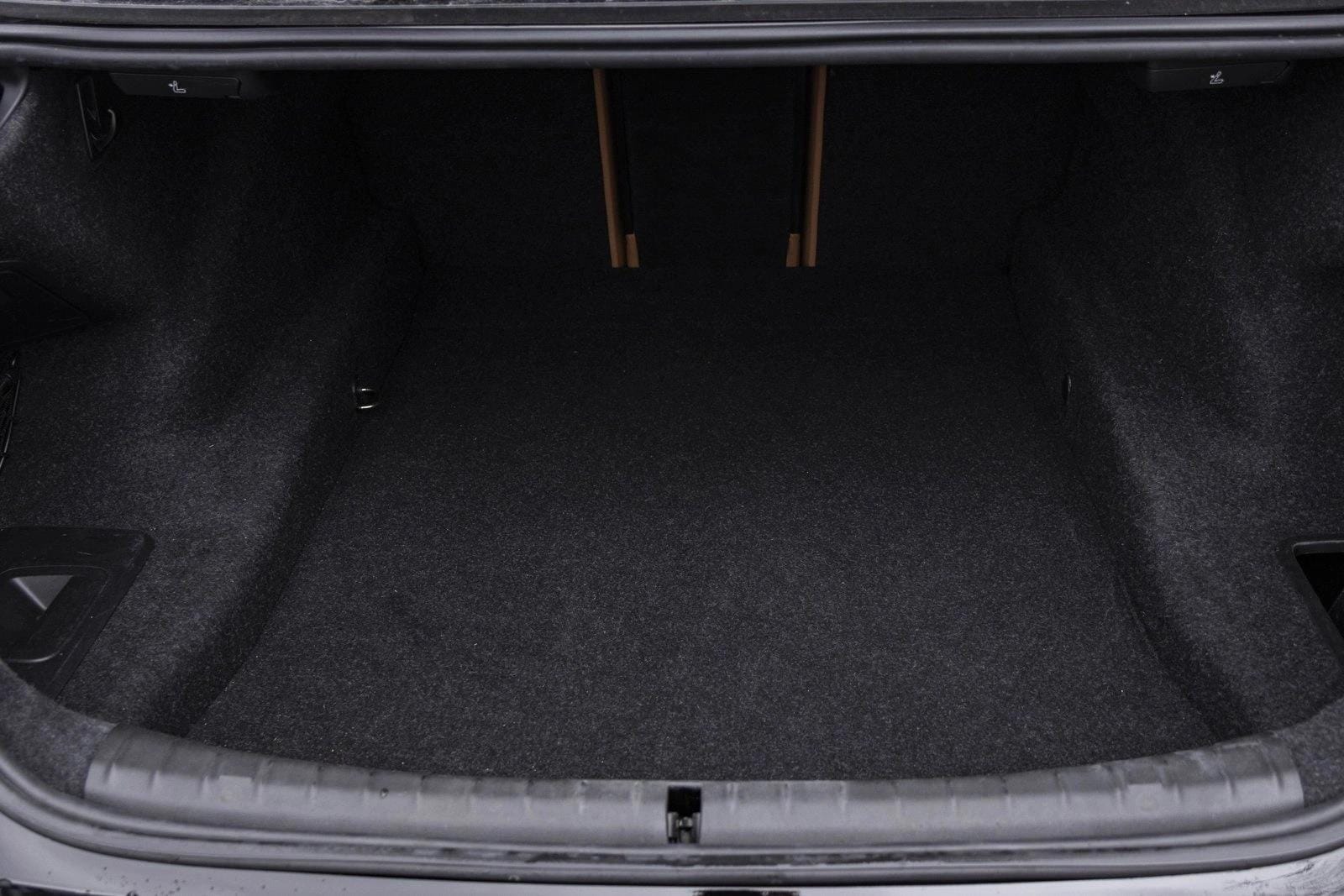 2017 BMW 530I - Image 25