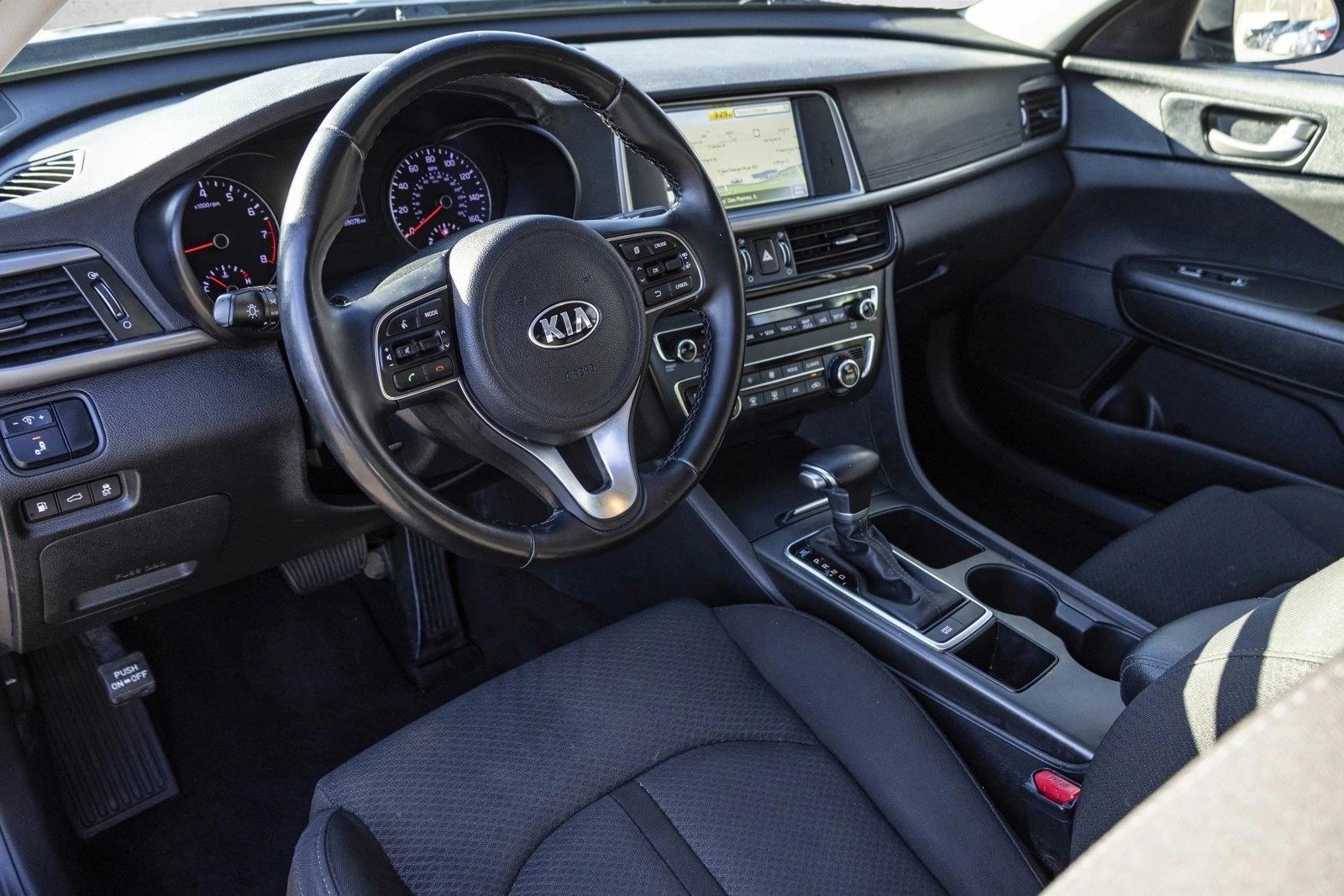 2017 KIA OPTIMA - Image 10