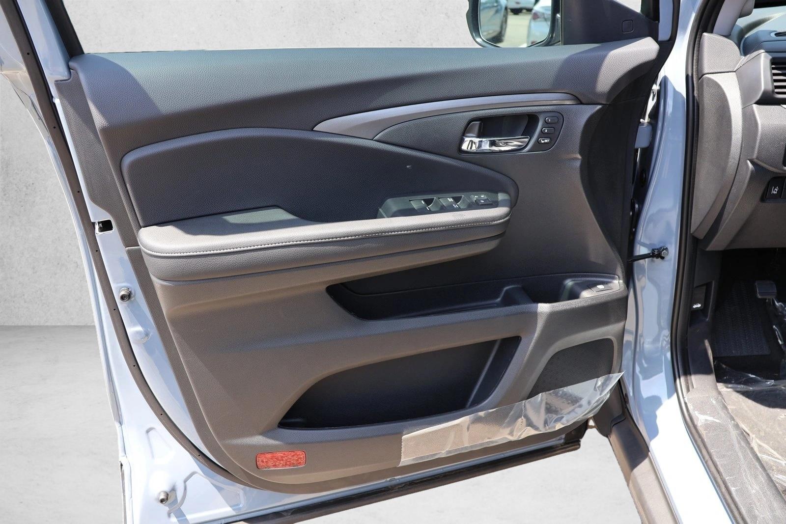 2026 Honda Ridgeline RTL - Photo 12