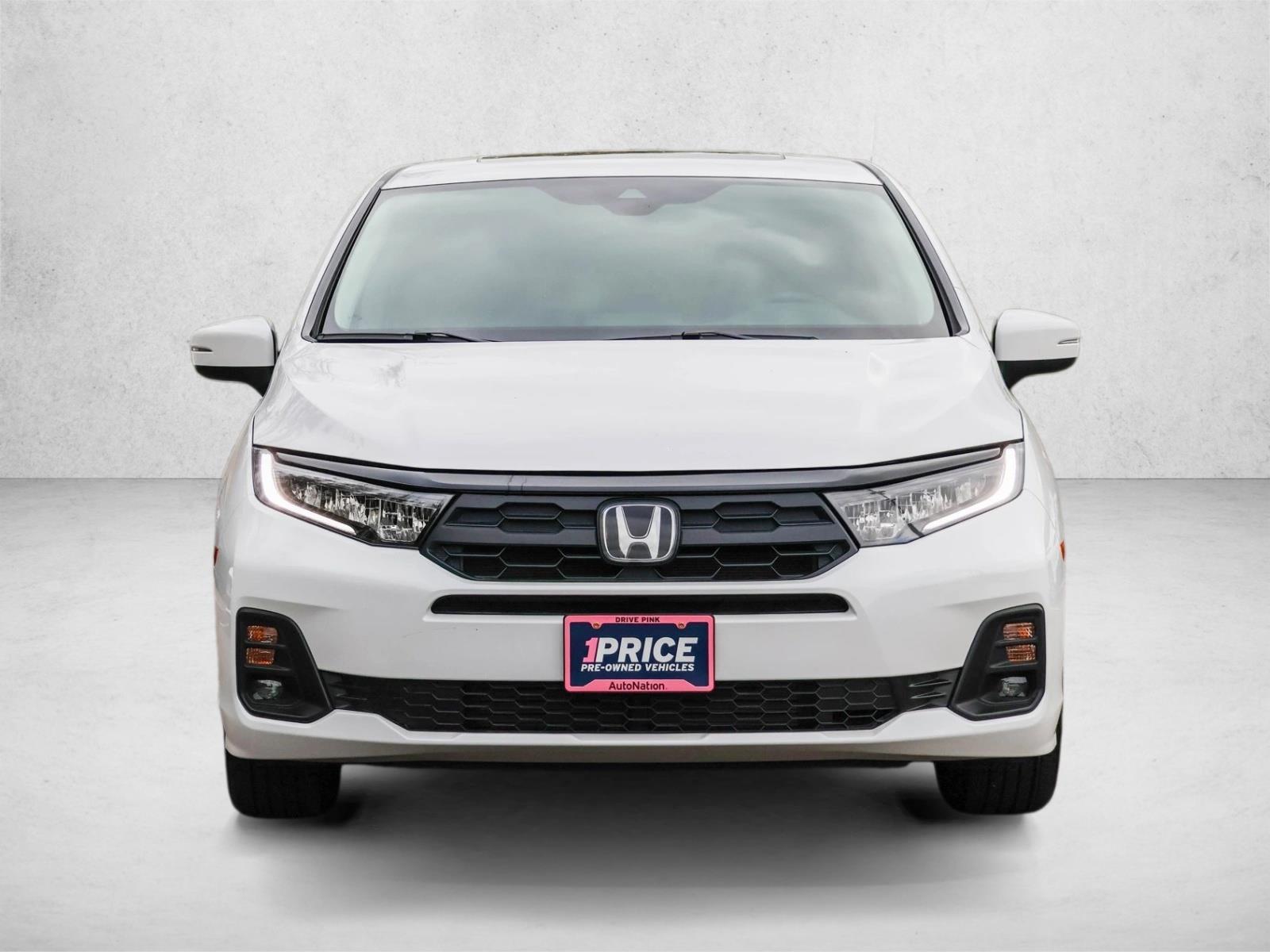 2025 Honda Odyssey EX-L photo 2
