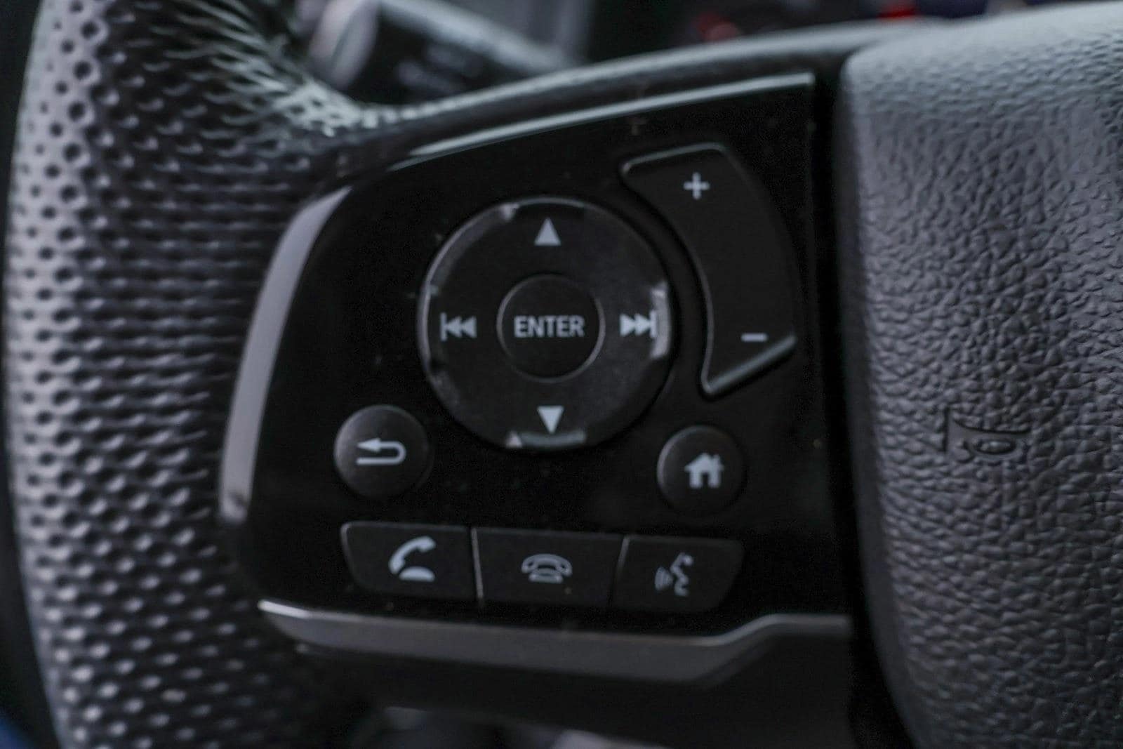 2023 HONDA PASSPORT - Image 14