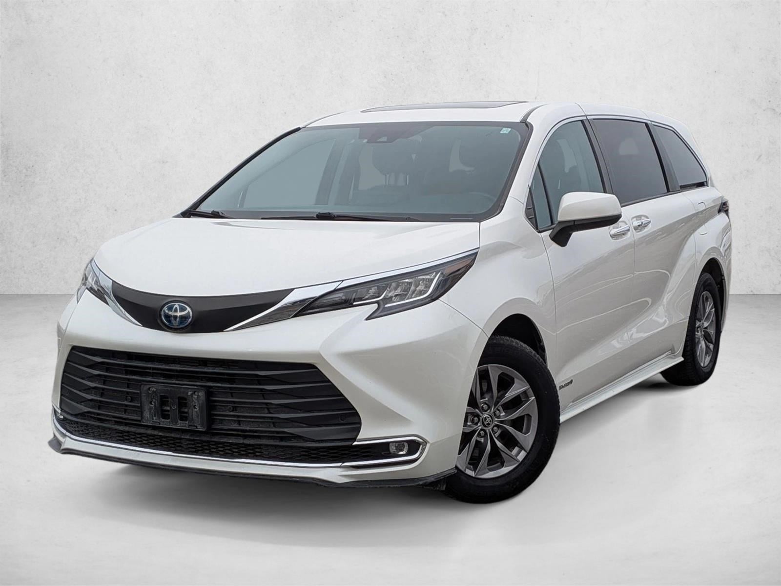 2021 TOYOTA SIENNA - Image 1