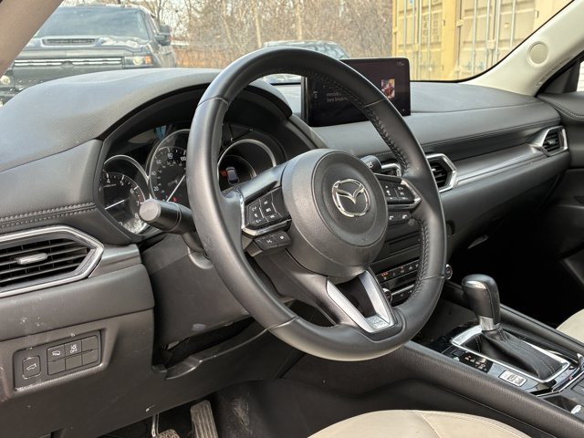 2025 MAZDA CX-5 - Image 10