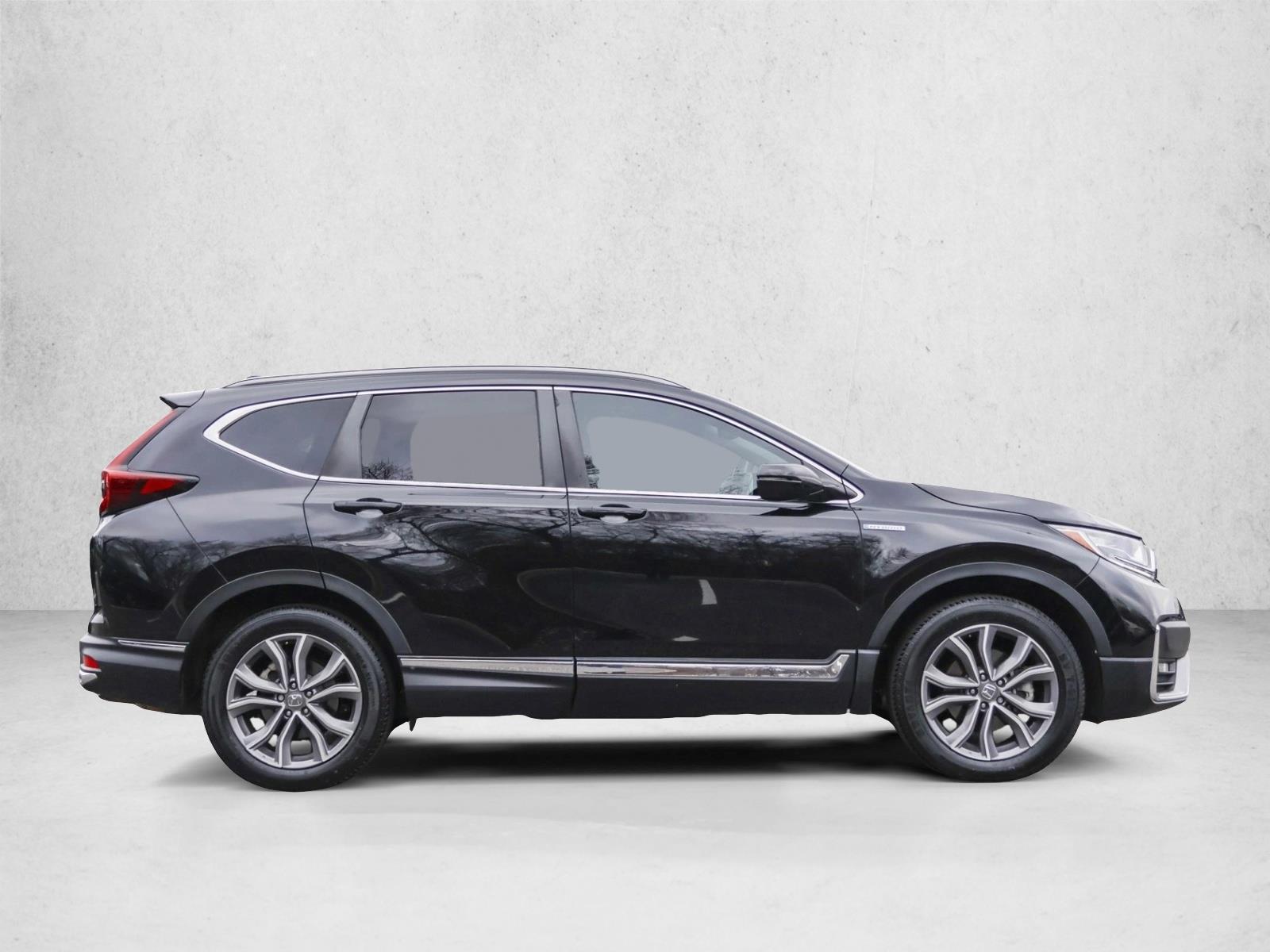 2022 Honda CR-V Hybrid Touring photo 4