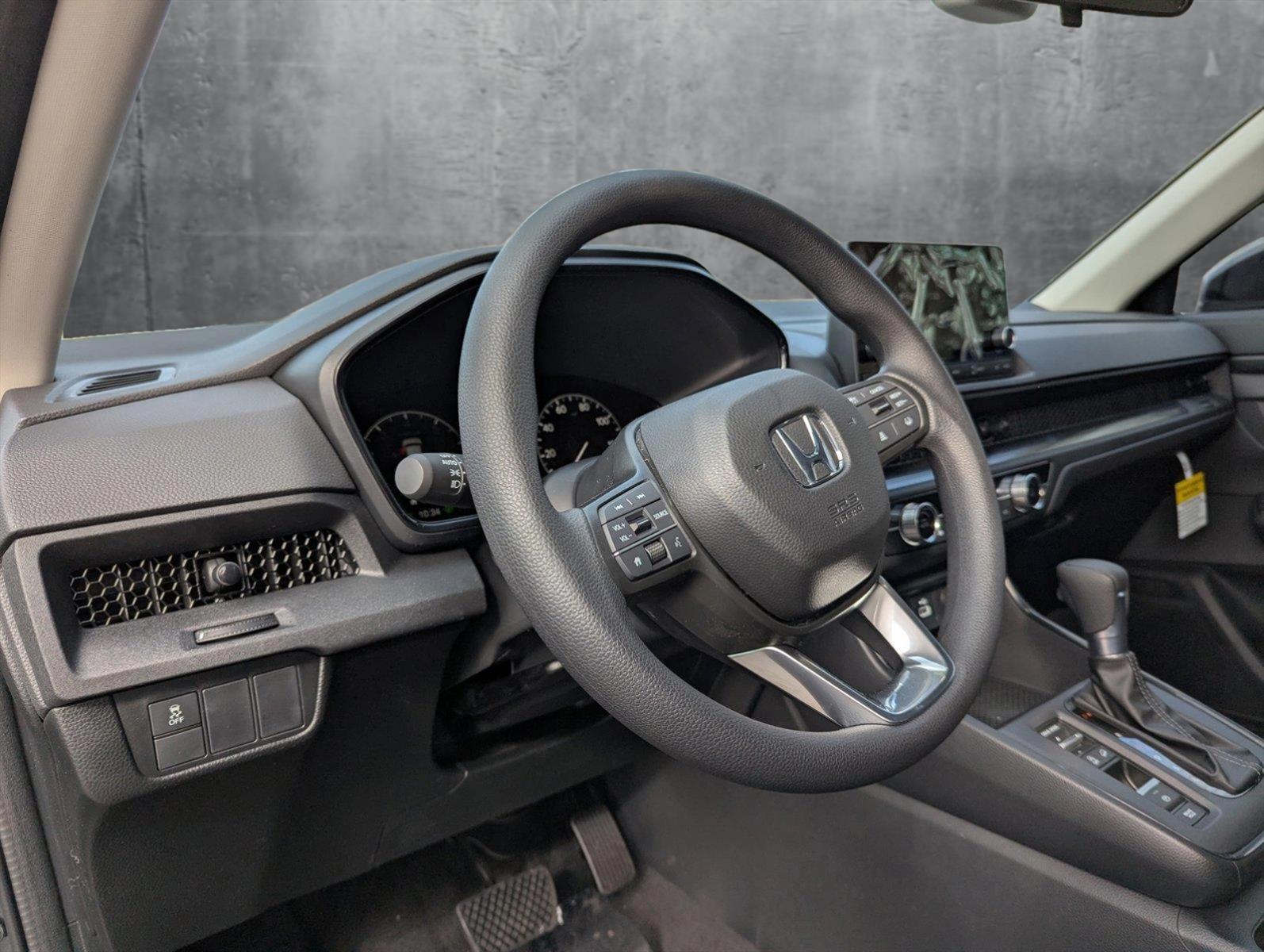 2025 Honda CR-V LX photo 3