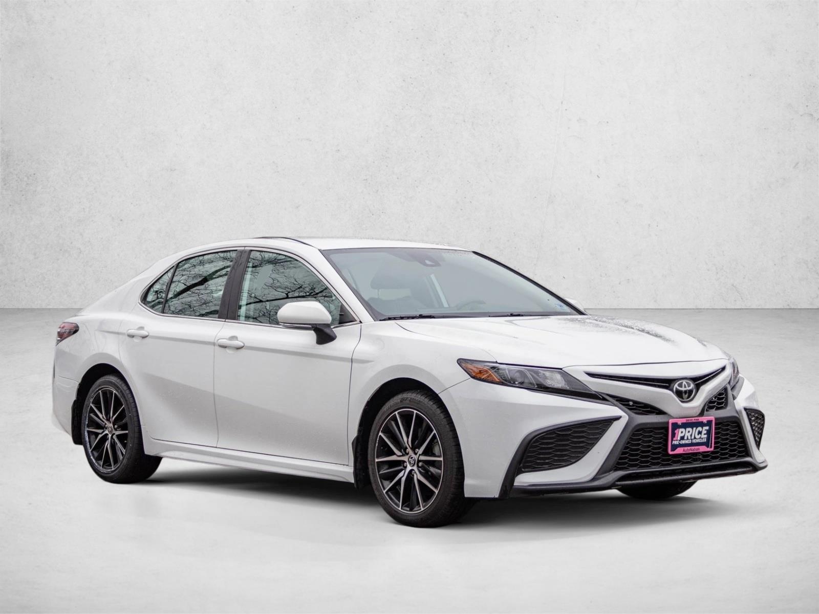 2022 TOYOTA CAMRY - Image 3