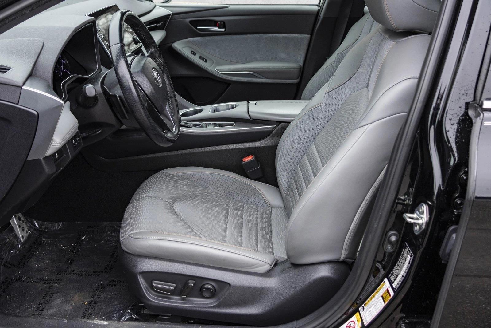 2019 TOYOTA AVALON - Image 11