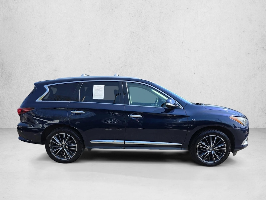 Used 2016 INFINITI QX60 3.5 SUV