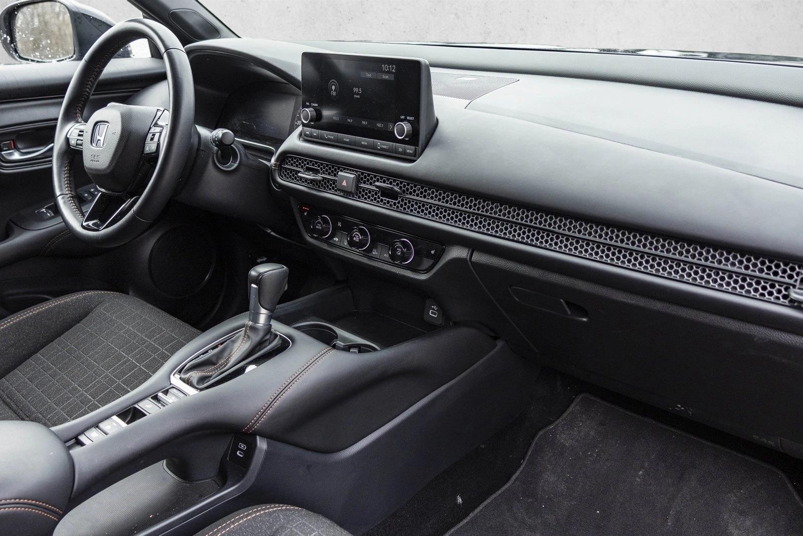 2025 HONDA HR-V - Image 27