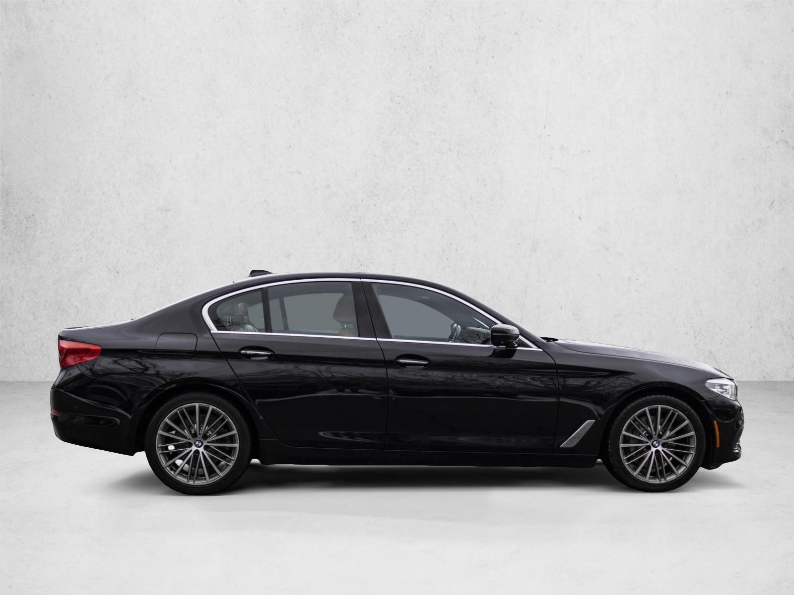 2017 BMW 530I - Image 4