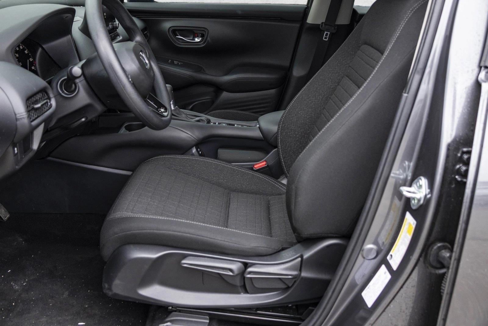 2025 HONDA HR-V - Image 11