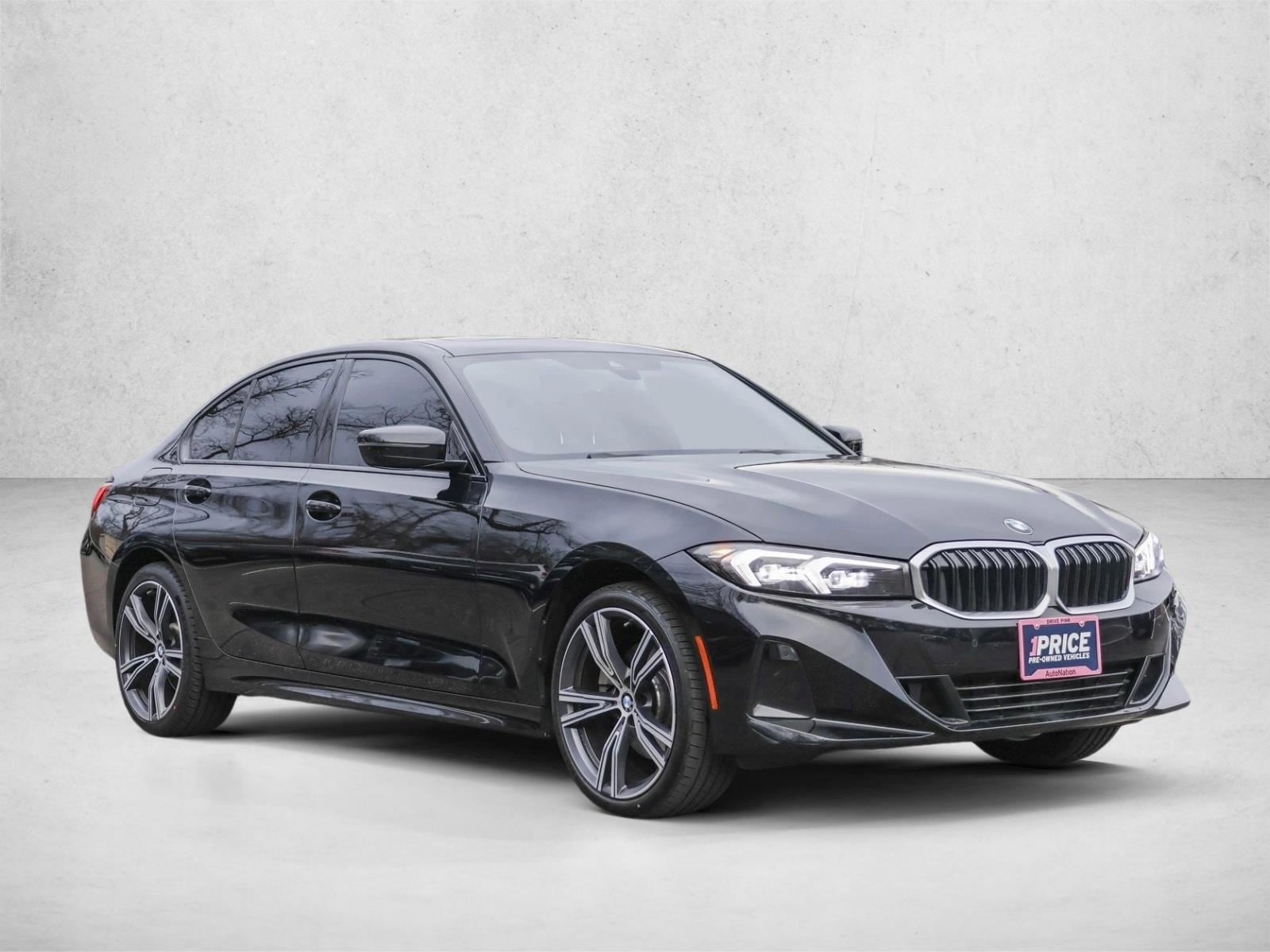 2023 BMW 330I - Image 3