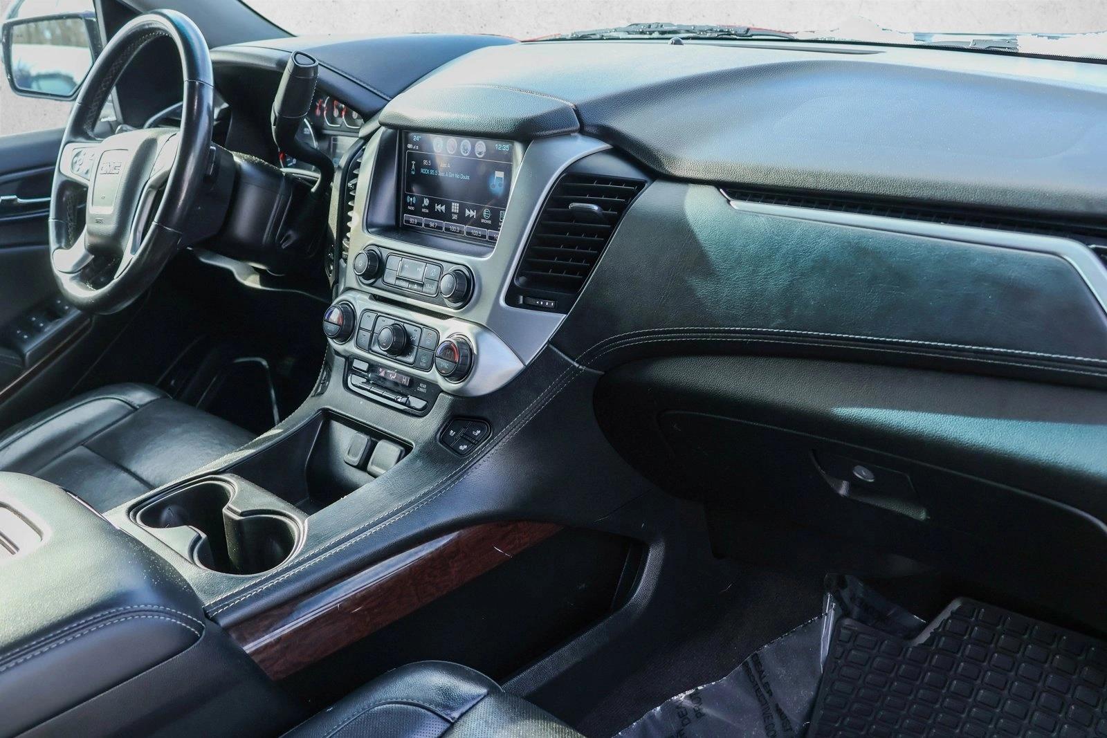 2018 GMC YUKON - Image 28