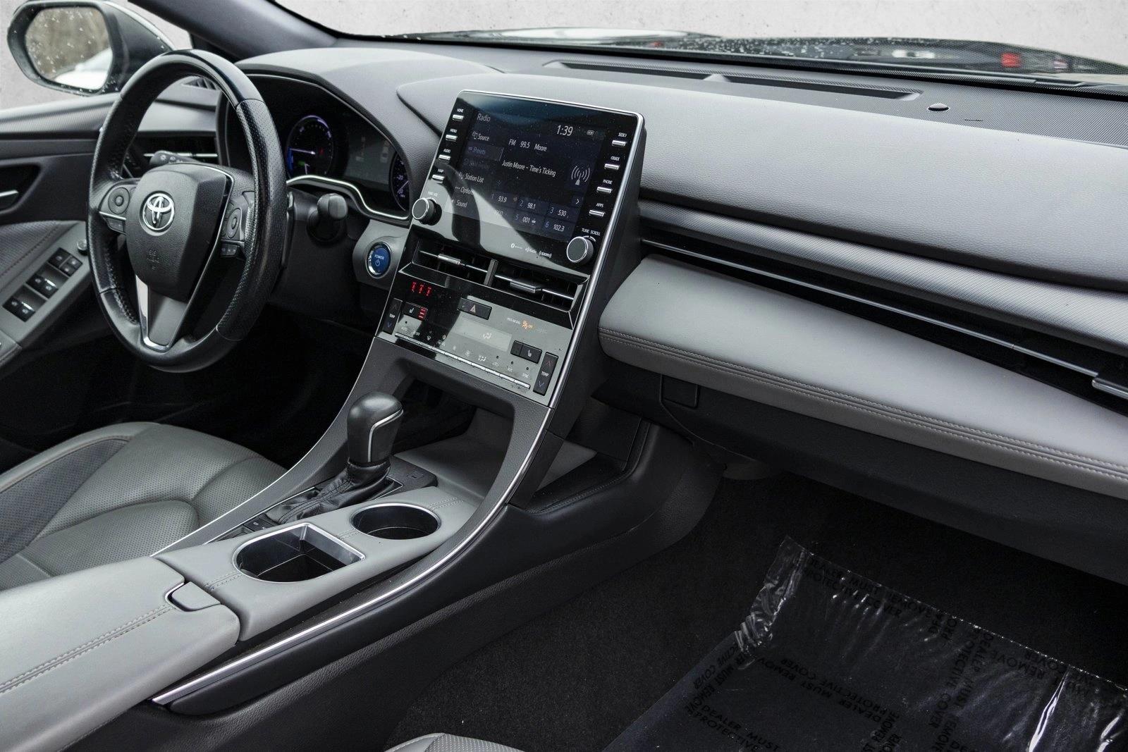 2019 TOYOTA AVALON - Image 27