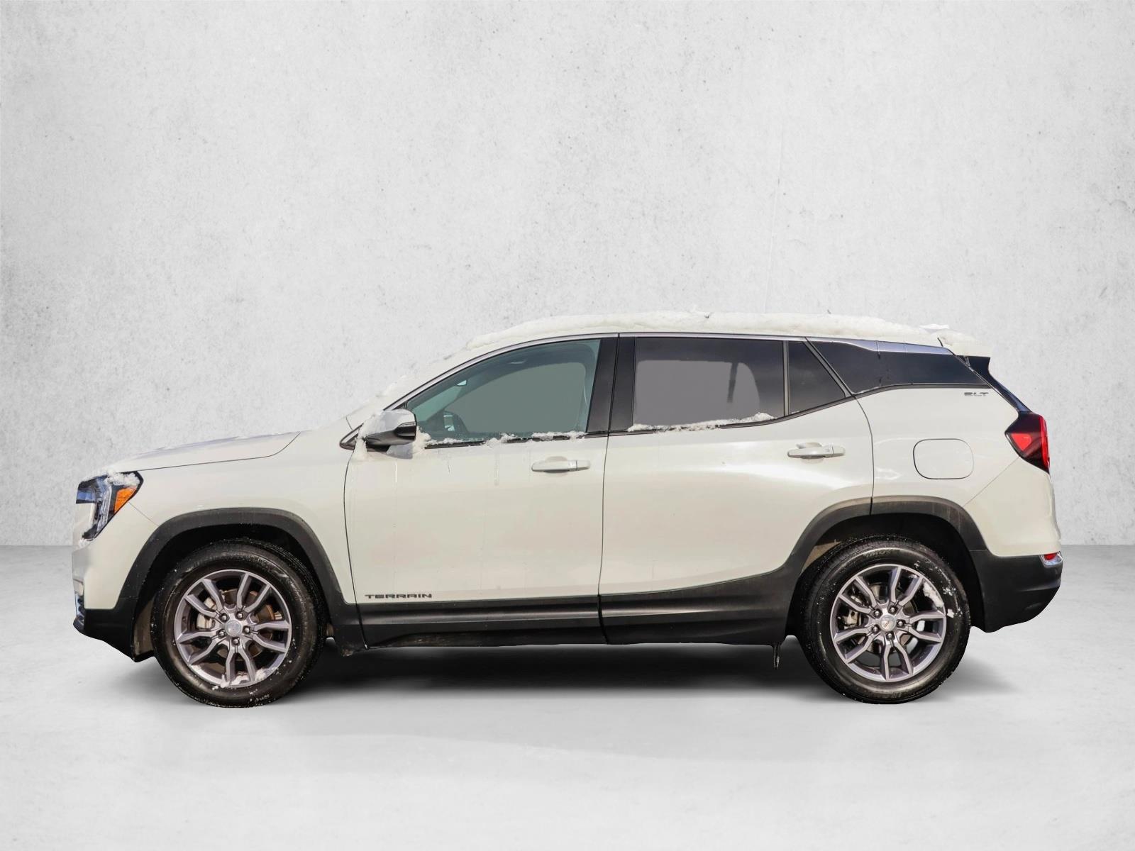 2023 GMC TERRAIN - Image 8