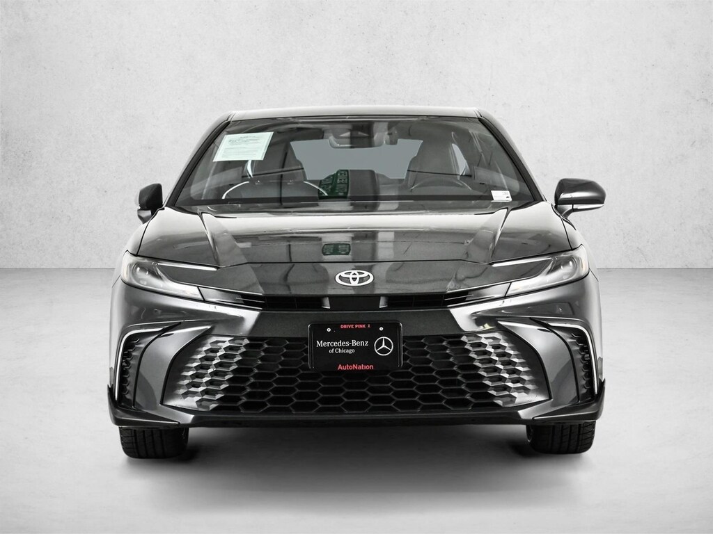 Used 2025 Toyota Camry SE Sedan