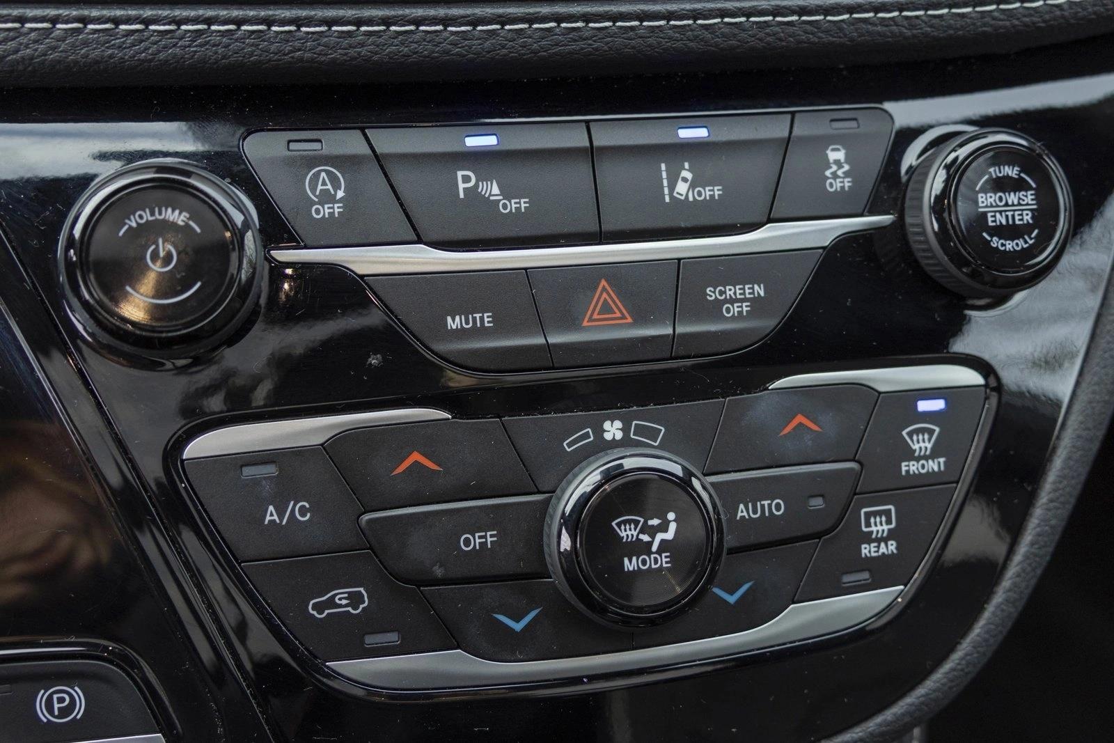 2025 CHRYSLER PACIFICA - Image 20