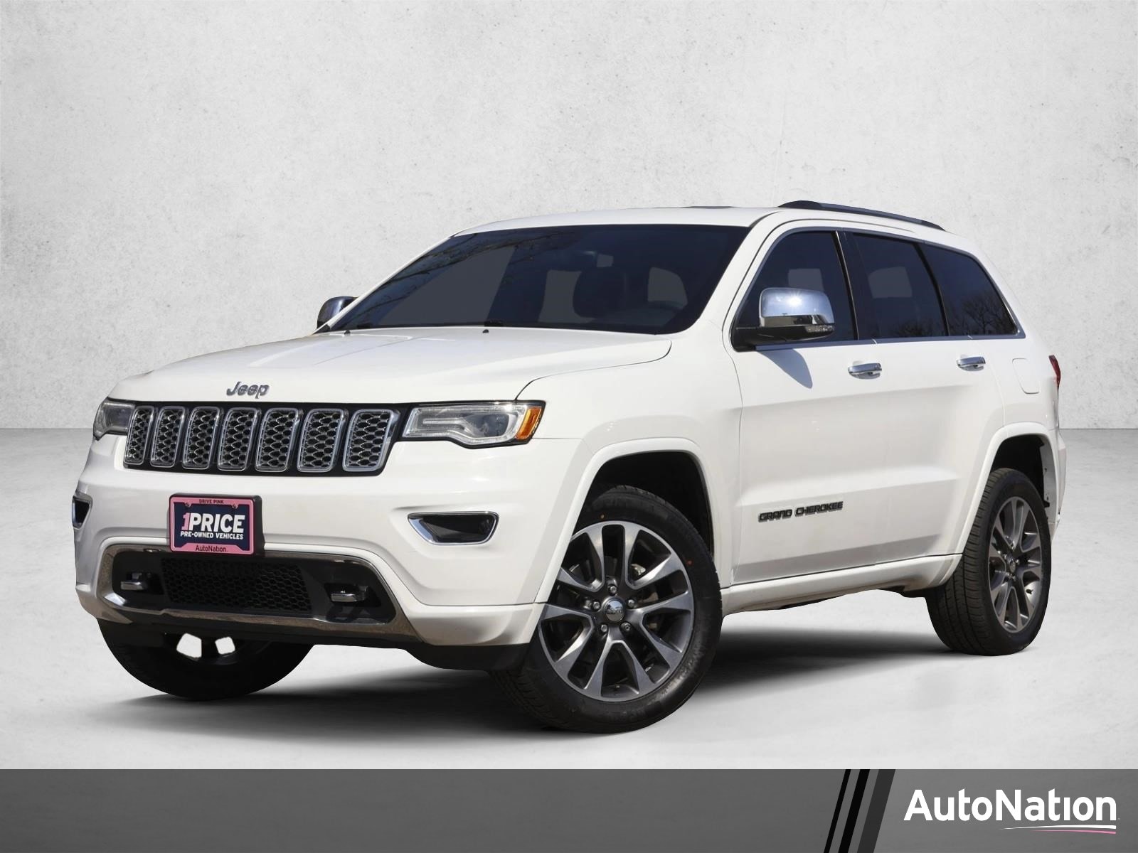 2017 Jeep Grand Cherokee Overland 4WD's photo
