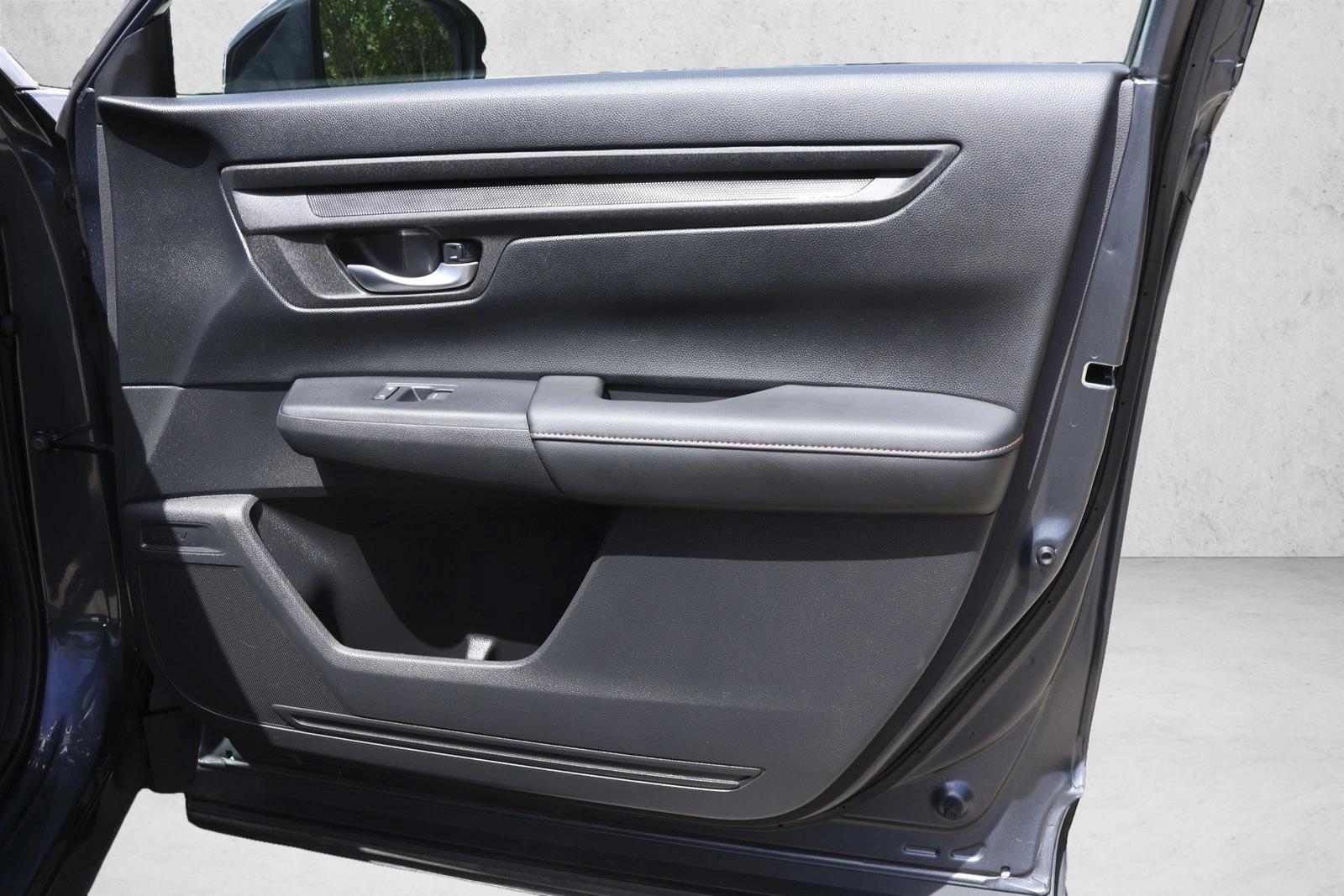 2025 Honda CR-V 30
