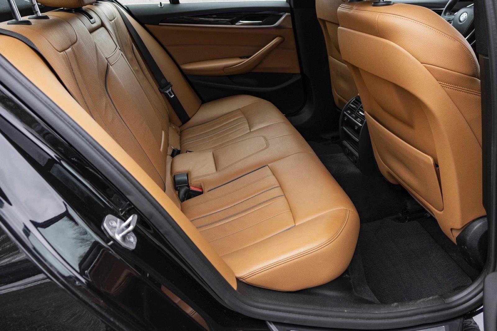 2017 BMW 530I - Image 26