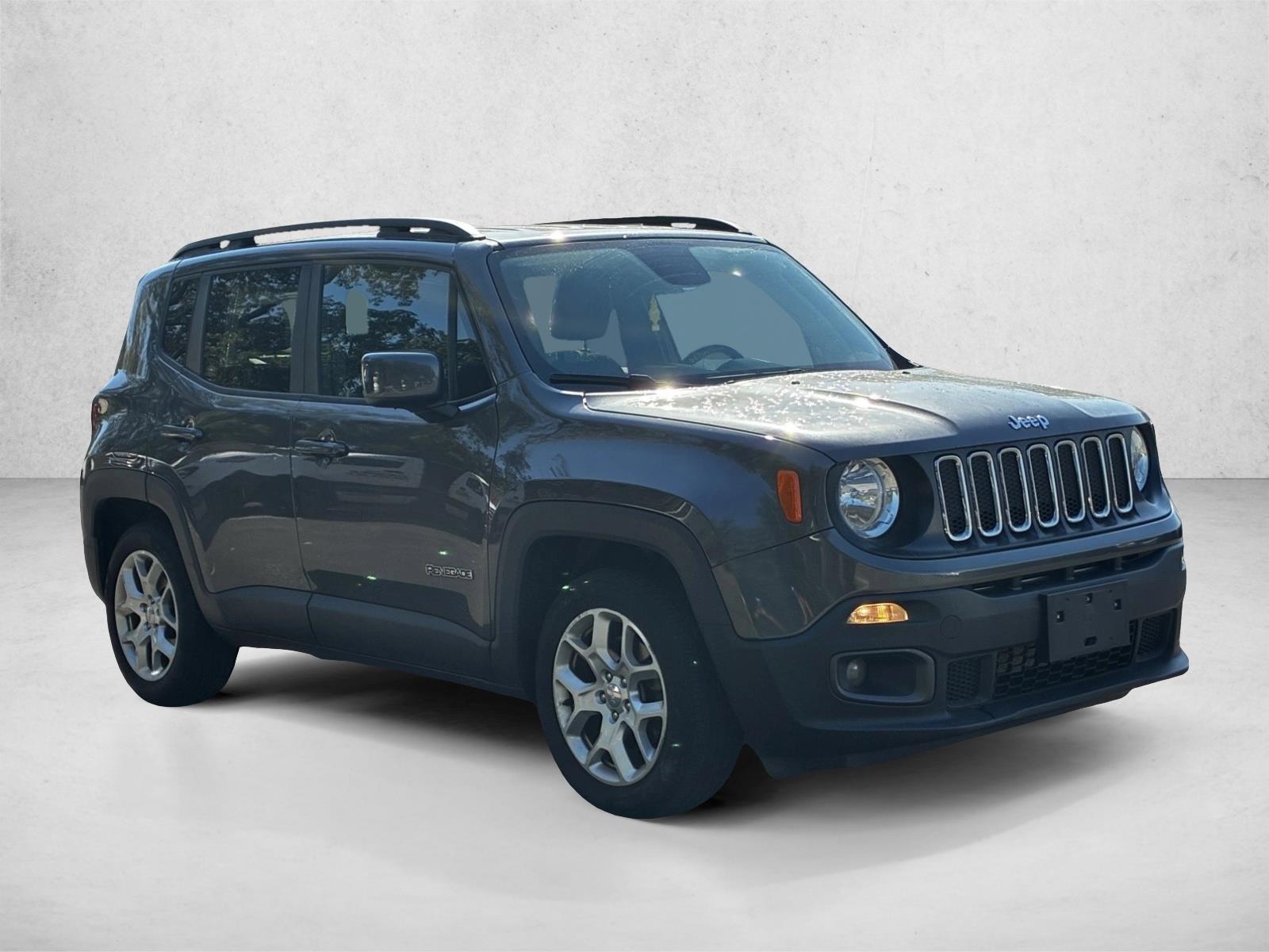 2018 Jeep Renegade Latitude North Edition photo 3
