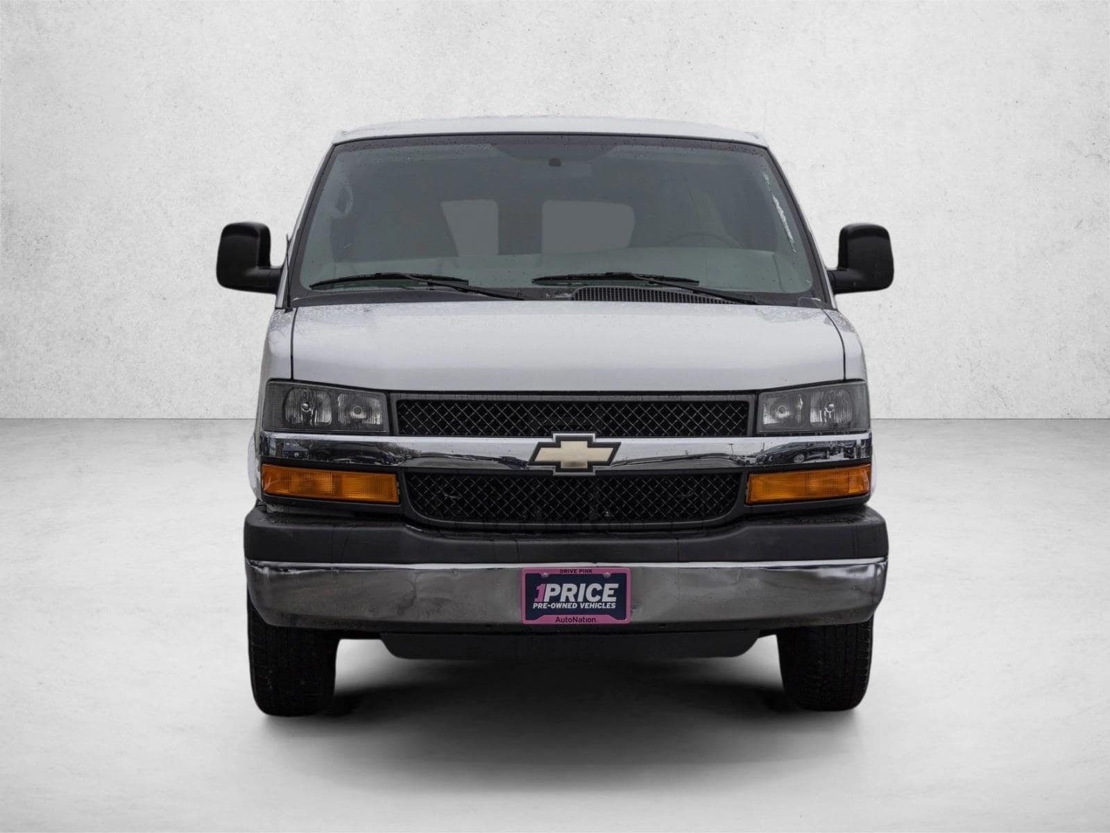 2013 CHEVROLET EXPRESS - Image 2